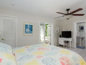 Clean, cozy and beautiful beach house next to Summer Place on Orchid Island - Image 5