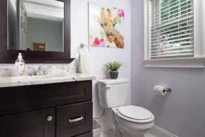 Unique & Modern 6-Bedroom 2 Family Home - Image 3