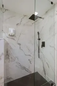 Miami Luxe +⭐️ near Beach/Wynwood/Airport/Design District/3 free gated parking - Image 3