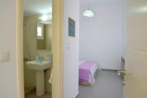 Apartment in Zefiria - Image 2