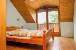 Holiday home with modern equipment - Image 5