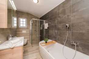 New stone villa with pool near the beach - TRAVELER Reiseburo Krk - ID 2372 - Image 3