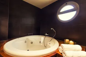 Agapi Deluxe Residence, with Pool & Beach Access - Image 5