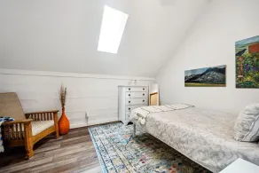 Secluded hideaway in the woods!  Renovated, well appointed 1928 cottage  - Image 4