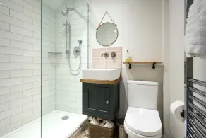 Host & Stay - Woodcutters Cottage - Image 3