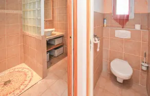 Cozy Home In Cabannes With Wifi - Image 2