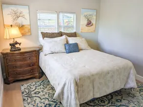 Pet-Friendly Waterfront Bayhouse with 300-Ft Fishing Pier - Image 5