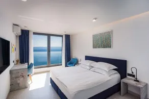 Villa Dispet, sea view, heated pool, cinema, wellness - Image 4
