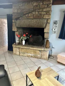 TYPISK HUS MED INDENHAVSBADBAD I VINTER OG UDENDORS I SOMMER - Image 3