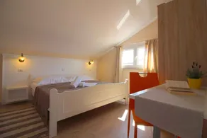 Holiday apartment with pool use and air conditioning - Image 2