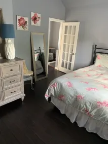 Cozy 3 bedroom home in the heart of Irvington - Image 5