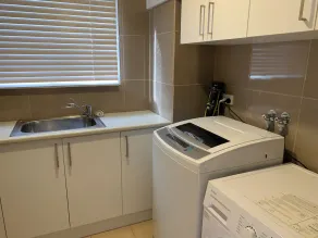 Tropical Resort Style Dual Residency Accommodation perfect for multiple families - Image 2