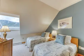 NOUVELLE LISTE! Condo au dernier étage avec vues, piscine / bain à remous / sauna partagés à proximité - Image 4