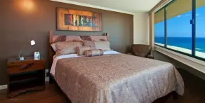 Spectacular Ocean Views- Great Location-Free Parking- Full Kitchen -Washer/Dryer - Image 4