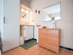 Snug Apartment in Wenduine near Sea - Image 2
