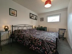 Acogedor gîte con jardín privado, cerca del castillo y chocolaterías, ideal para familias. - Image 5