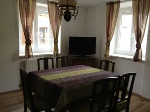 Apartment Wintzenheim center, ground floor, sleeps 4-6, - Image 5