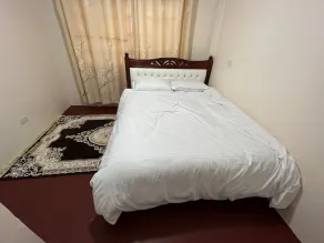 Remarkable 2-Bed Apartment Cozy and Comfortable - Image 3
