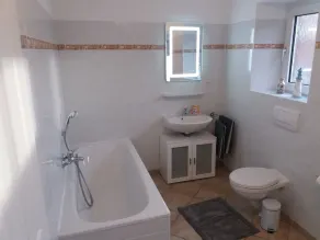 NUOVO! Casa vacanze con una vista unica sul porto storico di Weener - Image 3