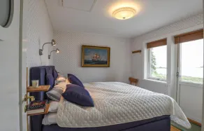 Stunning home in Mellerud - Image 5