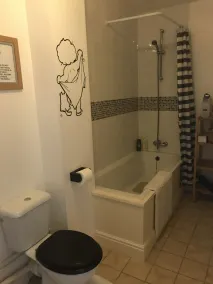 1 bedroom flat - Image 3