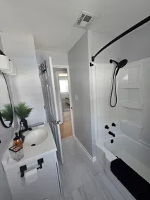 The best just got better!  Amazing beach house only steps away from the beach. - Image 4