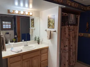 Cabin-N-Bois, la plus belle de Log Cabin Logement - Image 3