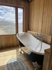 Togwotee Pass RamsHorn Peak Cabin + 15 Acres, Great view, Animal friendly. - Image 2