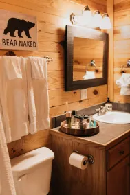 Hochatown Cabin- Sleeps 8,Hot tub, playset, arcade & more! - Image 5