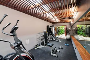 Cubby House - Image 2