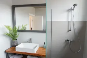 VOO Residence – Ferienhaus mit beheiztem Naturpool nahe Maribor - Image 3