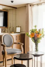 Merveil - Luxury Suite - Marais - Turenne - Image 2