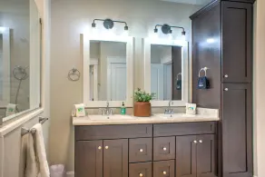 Pineview Bungalow | Pet-Friendly, EV Charging & Modern Comfort Near Asheville - Image 4