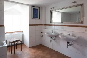 Appartment in manour house with park. Lake nearby. Enjoy Naturepark. - Image 2