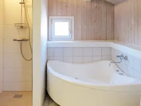 Cozy Holiday Home in Jutland near Beach - Image 5