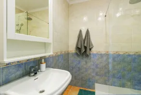 !GREAT DEAL: 15% off for 7 nights in Sept./Oct.! Stunning beachfront home with a pool - Image 2