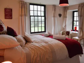 The Farmhouse - Ukc1339 - Image 3