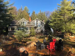 Lake Joseph Luxury Retreat - Image 5