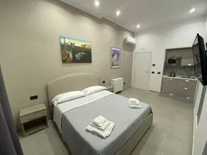 Room25sqm Guest House Center - Image 5