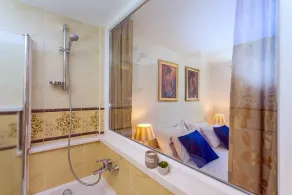 Maja mit 4 Schlafzimmern, beheiztem, privatem 32m2 Pool, Whirlpool, Fitnessraum, Sauna - Image 5