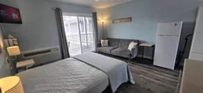 Salty Suite II - Steps to Pool + Beach - Image 5