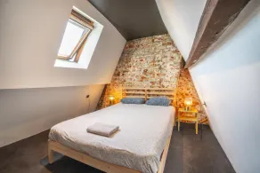 Two-bedroom apartment by the river - Image 4