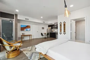 TP12 - Mars Studio Apartment with Pool! - Image 5