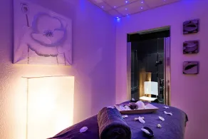 Bis 200m skipiste, fitness, schwimmbad, sauna, hammam, terrasse, balkon, fernseher - Image 2
