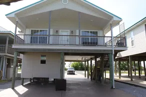 CAMP COCODRIE- Premier Waterfront Fishing and Hunting Lodge - Image 3