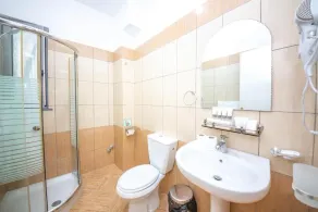 Hotel Sea Breeze - Image 3