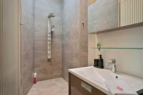 1BR Gem in the Heart of Antwerp - Image 3