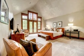 115 Village Walk - Image 5