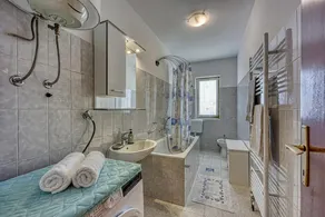 Pool House Lilly - Happy Rentals - Image 3