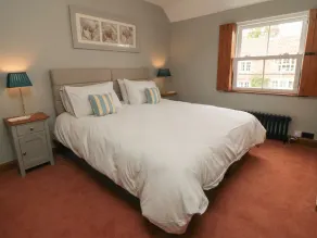 Ascot Cottage - Image 4